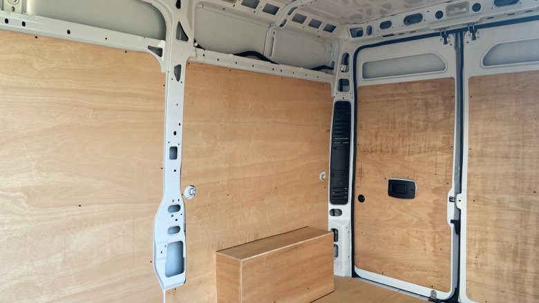 Citroen Relay 3500 L2 Diesel 2.2 BlueHDi 140 H2 Van Enterprise